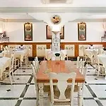 Hotell Rosa 3*