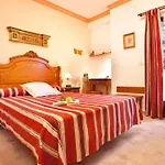 Rosa Hotel 3*
