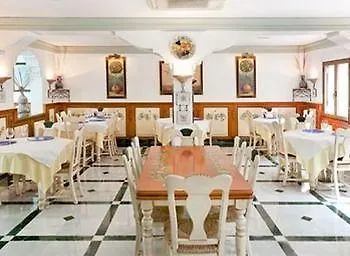 Hotel Rosa 3*