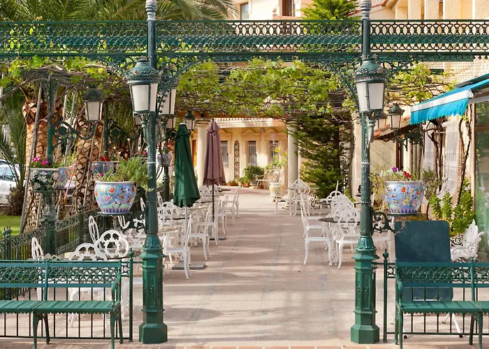 Hotell Rosa 3*